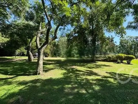 Terreno en Barrio El Cazador