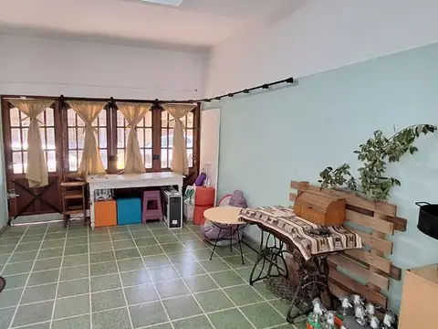 Depto Tipo Casa en Venta de 5 dormitorios