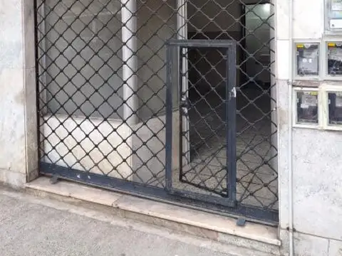 LOCAL en alquiler 22 m2 . José P. Varela al 5000