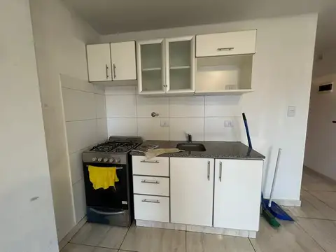 Departamento en Alquiler en Avellaneda, $ 500.000