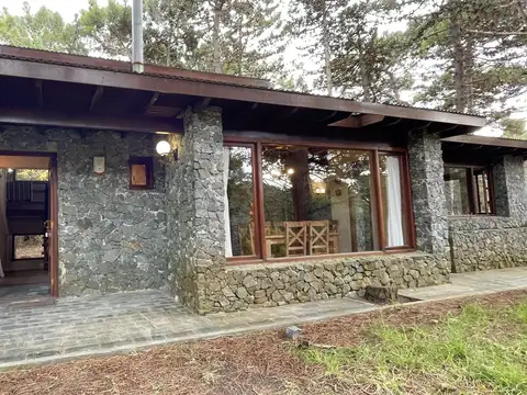 Casa en Venta en Mar de las Pampas, USD 180.000