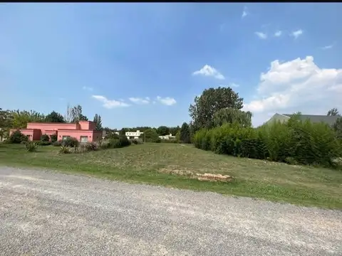 Venta de Lote en Barrio Altos de Manzanares -