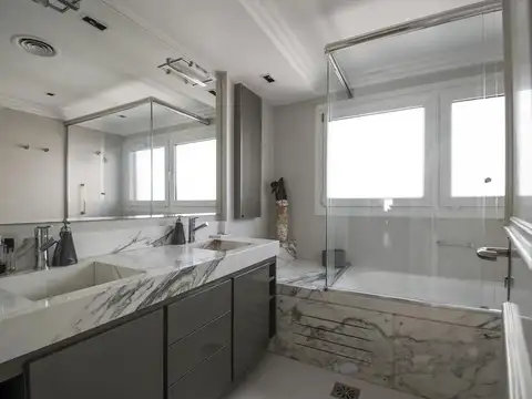 Departamento en Venta con 2 cocheras