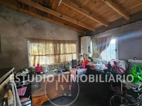 Casa 3 ambientes con 1 baño