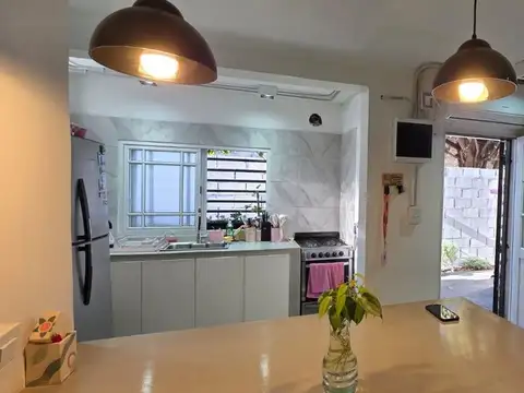 Depto Tipo Casa en Venta de 2 dormitorios