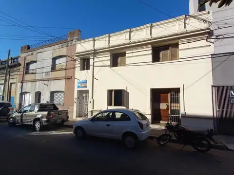 Pje Las Rosas 634 Casa al frente 
