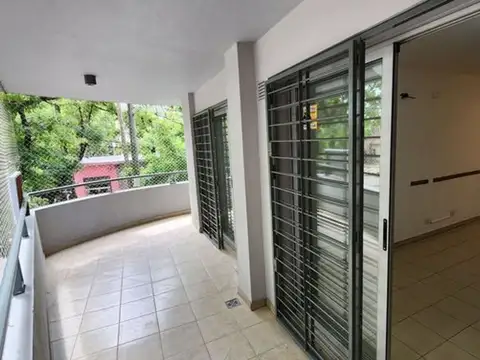 Departamento en Alquiler en Monte Grande, $ 700.000