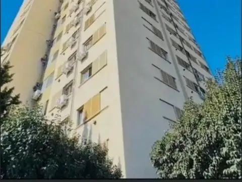 Eduardo Bradley 300, Villa Tesei, Provincia de Buenos Aires, Argentina, Hurlingham, Buenos Aires, Argentina.