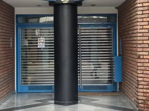 Avenida J. M. de Pueyrredón 200
