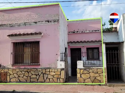 CASA A REFACCIONAR 4 DORMITORIOS VENTA MACROCENTRO