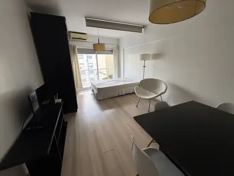 Departamento en Alquiler en Barrio Norte, $ 650.000