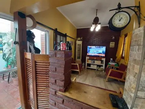 Depto Tipo Casa en Venta de 3 ambientes
