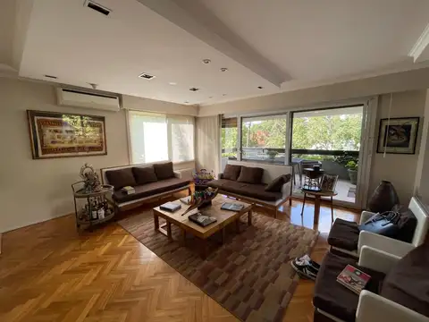 Departamento en Venta con 2 cocheras