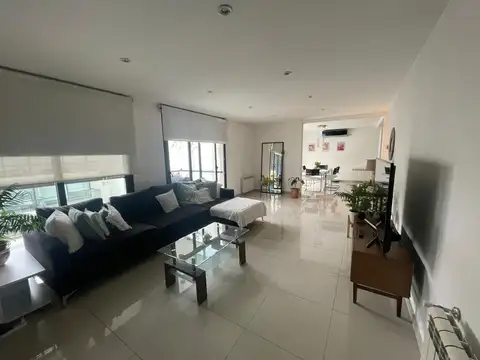 Libertad 500, Piso 2