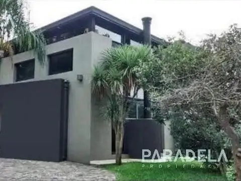 Carola Lorenzini Al 4900