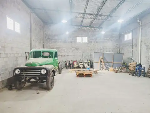 Venta Hermoso Galpón o Deposito General Rodríguez
