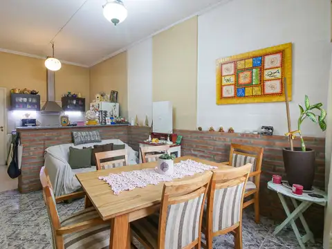 Casa en Alquiler en Banfield, $ 1.500.000