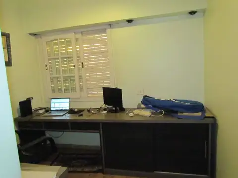 ALQUILER CASA IDEAL 2,3 FAMILIAS/COCHERA/BANFIELD