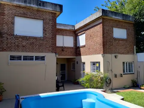 Casa en Venta en Quilmes, USD 180.000