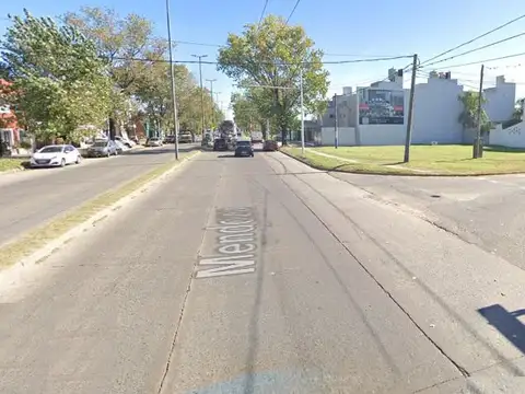 Av. Mendoza esq. Tarragona