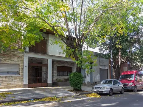 Casa en Venta en Flores, CABA