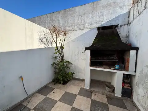Depto Tipo Casa en Alquiler 5 años