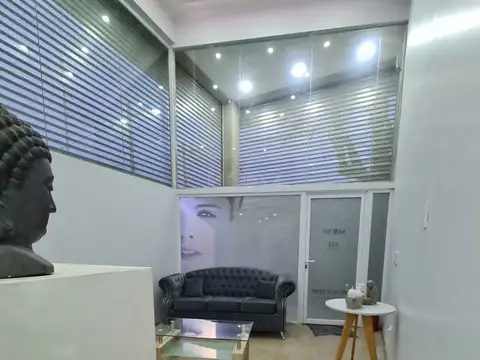 Oficina local comercial en alquiler, plottier