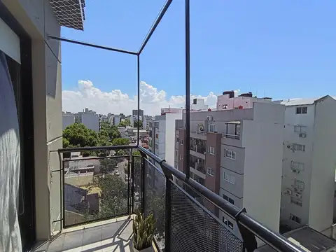 Muy amplio 2 ambientes en Villa Luro