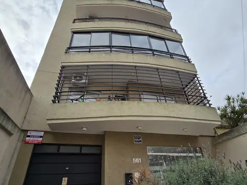 Cochera en Venta para coche mediano