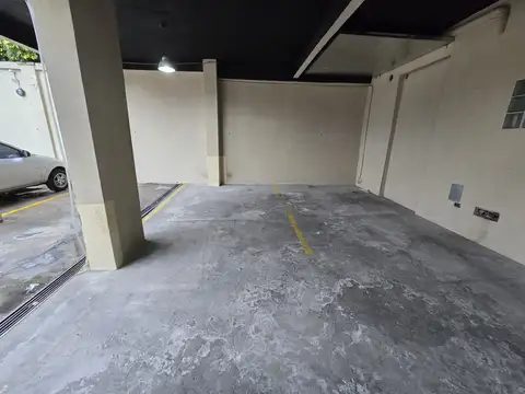 Cochera en Venta Fija