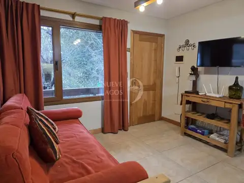Tres de Caballería 1000 , Piso 1