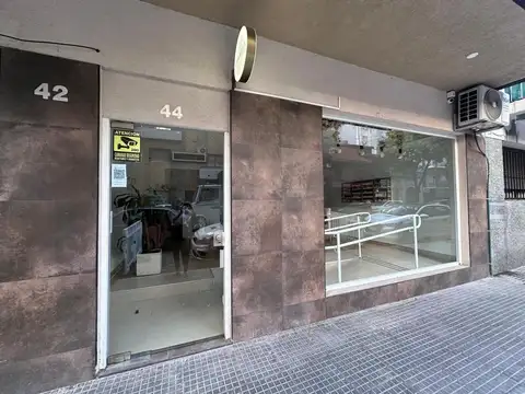 Local en venta sobre vía pública a Nuevo 70m2 BARRACAS