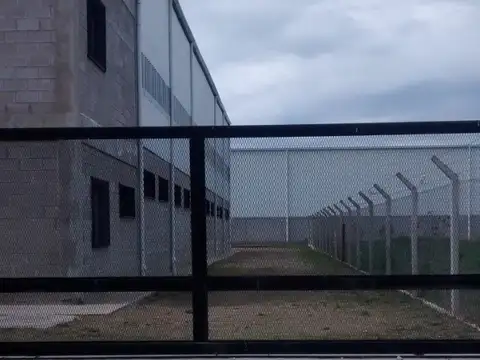 Galpon en Venta en Burzaco, USD 650.000