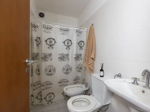 Casa en Venta en Villa Santos Tesei, USD 110.000