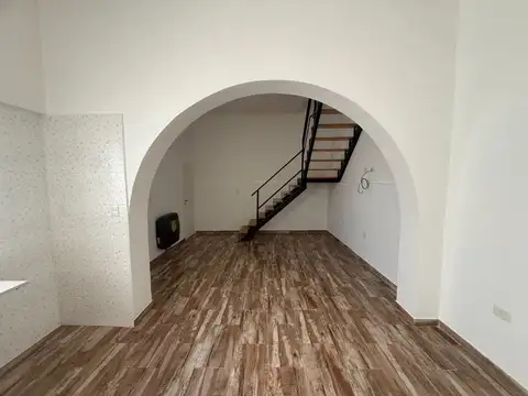 Depto Tipo Casa en Venta en Sarandi, USD 84.000