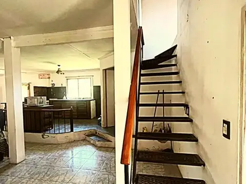 VENTA CASA EN PARQUE EN PARQUE EXALTACION - OPORTUNIDAD