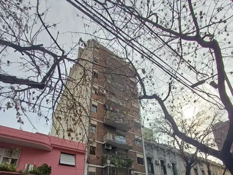 Pasco 845 , Piso 3