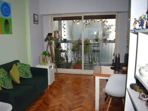 Avenida Juan Bautista Alberdi 500