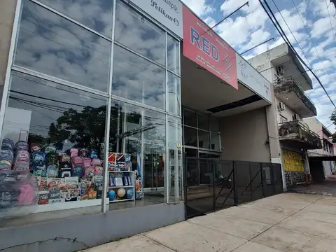 UNICO Y ESPECTACULAR LOCAL  640 M2 S/ LOPEZ Y PLANES