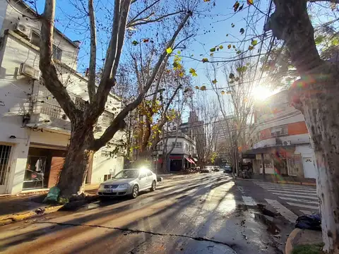 Depto Tipo Casa en Alquiler de 5 ambientes
