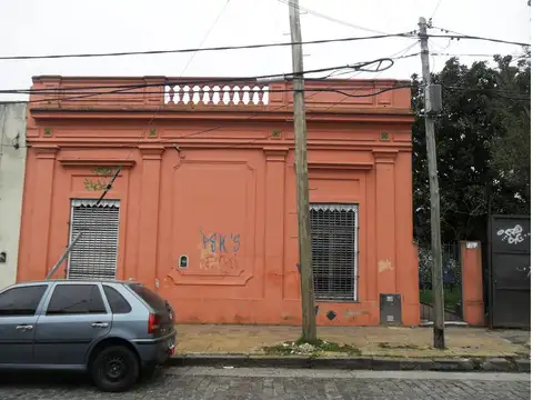 LOTE  CON VIVIENDA 
