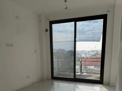 Departamento en Venta en Villa Luzuriaga, USD 73.000