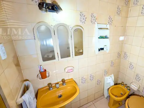 Depto Tipo Casa 5 ambientes con 1 baño