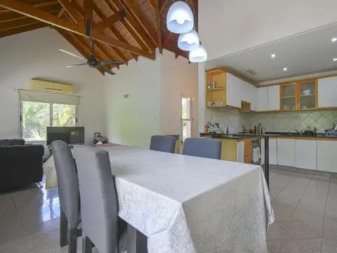 Venta casa 4 ambientes en barrio cerrado EL RESUELLO - Moreno
