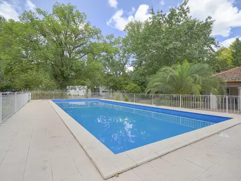 Venta casa 4 ambientes en barrio cerrado EL RESUELLO - Moreno