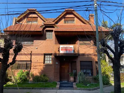 APTO CREDITO Casa 4 Amb,3 dormitorios,Martínez 3 con Patio