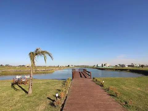 Lote en venta en barrio Lagos de Canning. Canning-Esteban Echeverría.