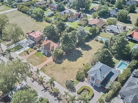 Lote en venta financiado en Boca Raton, Pilar, Excelente ubicacion