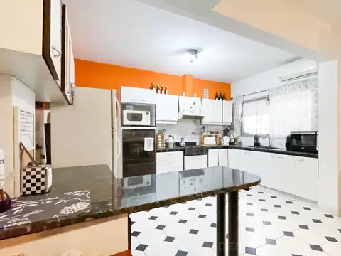 Depto Tipo Casa en Venta de 2 dormitorios