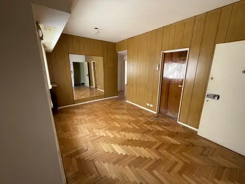 Remedios 2800, Piso 7